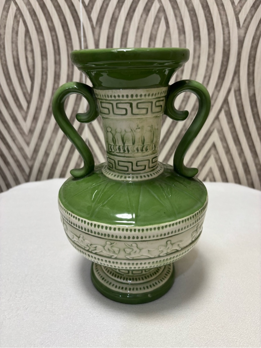 Beautiful vintage Greek pottery vase